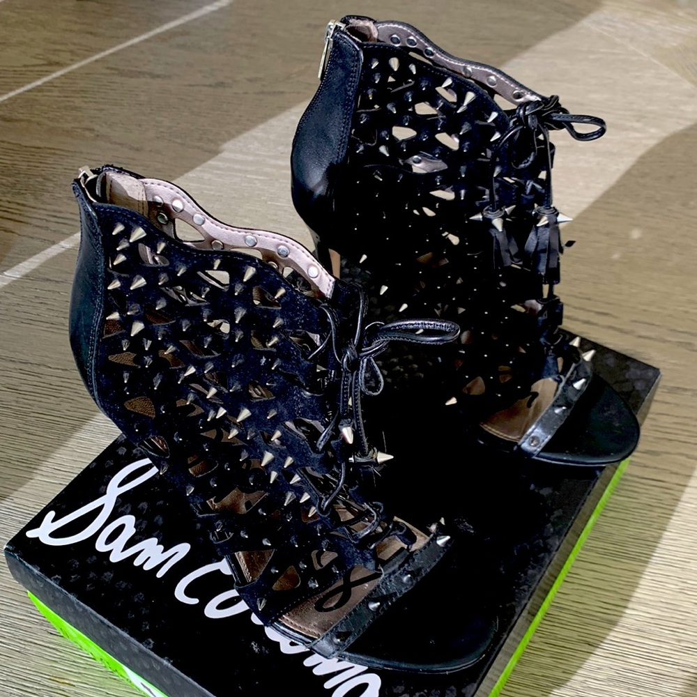 SAM EDELMAN, Allison Black Suede Stud Cutout, Size 9M. Like New. - Picture 3 of 10